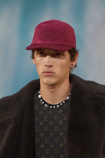 Look 211